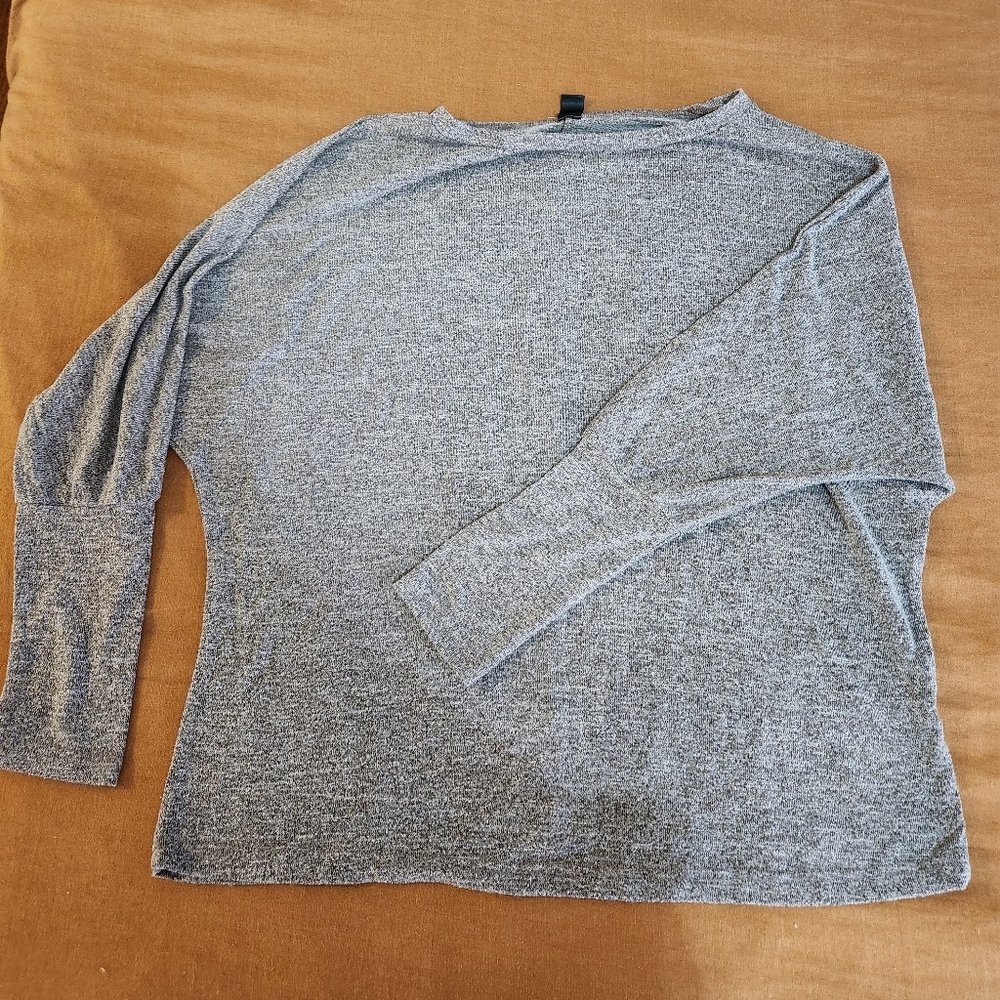 SHEIN Maternity Sweater - Size 4 / Small